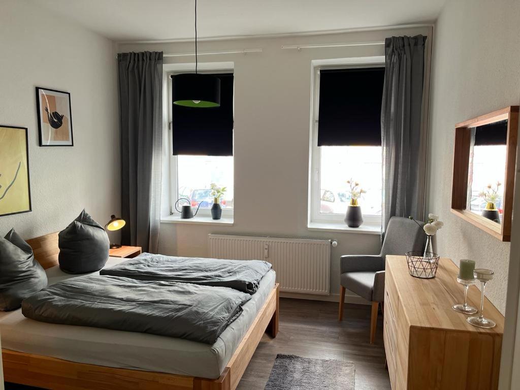 Schmuckstueck Im Herzen Rostocks Mit Gruener Oase Luaran gambar